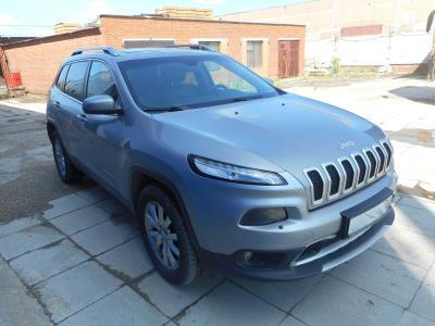 Лобовое стекло JEEP CHEROKEE внедорожник (2013-нв г.в.) на технике Лобовое стекло JEEP CHEROKEE внедорожник (2013-нв г.в.) на технике
