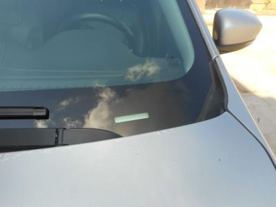 Лобовое стекло JEEP CHEROKEE внедорожник (2013-нв г.в.) на технике Лобовое стекло JEEP CHEROKEE внедорожник (2013-нв г.в.) на технике
