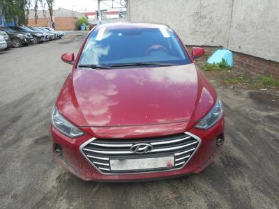 Лобовое стекло HYUNDAI ELANTRA AD (2016-2020 г.в.) на технике Лобовое стекло HYUNDAI ELANTRA AD (2016-2020 г.в.) на технике