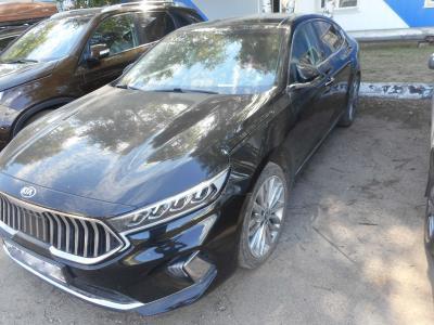 Лобовое стекло KIA K7 (2017-2020гв г.в.) на технике Лобовое стекло KIA K7 (2017-2020гв г.в.) на технике