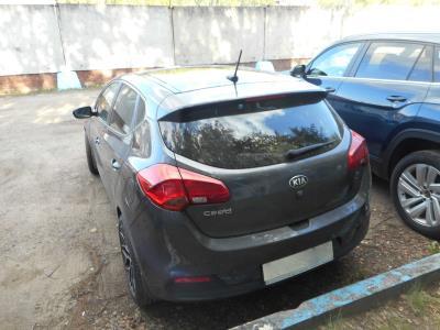 Стекло крыши (задняя часть) KIA CEED JD (2015 г.в.) на технике Стекло крыши (задняя часть) KIA CEED JD (2015 г.в.) на технике