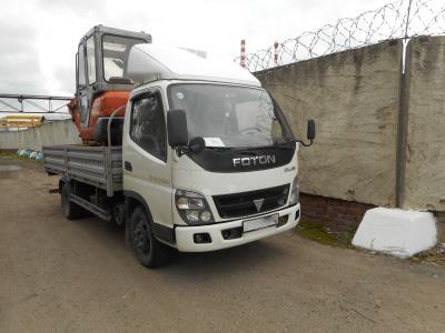 лобовое стекло FOTON OLIN--3T (2000 г.в.) на технике лобовое стекло FOTON OLIN--3T (2000 г.в.) на технике