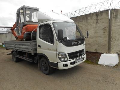 лобовое стекло FOTON OLIN--3T (2000 г.в.) на технике лобовое стекло FOTON OLIN--3T (2000 г.в.) на технике