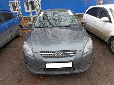 Лобовое стекло KIA CEED купе (2010 г.в. г.в.) общий вид фото Лобовое стекло KIA CEED купе (2010 г.в. г.в.) общий вид фото