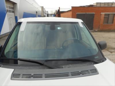 Лобовое стекло LAND ROVER RANGE ROVER VOGUE внедорожник (2005-2010 г. г.в.) общий вид Лобовое стекло LAND ROVER RANGE ROVER VOGUE внедорожник (2005-2010 г. г.в.) общий вид