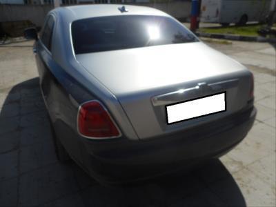 Заднее стекло ROLLS-ROYCE GHOST седан (2009-2014 г.в.) общий вид Заднее стекло ROLLS-ROYCE GHOST седан (2009-2014 г.в.) общий вид