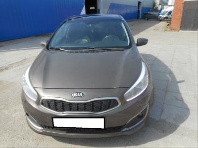 Лобовое стекло KIA CEED JD (2015 г.в.) общий вид Лобовое стекло KIA CEED JD (2015 г.в.) общий вид