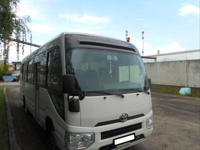 Лобовое стекло TOYOTA COASTER (2023 г.в. г.в.) общий вид 