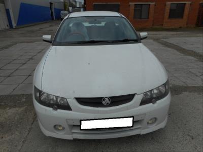 Лобовое стекло HOLDEN UTE UTE (2003 г.в. г.в.) общий вид Лобовое стекло HOLDEN UTE UTE (2003 г.в. г.в.) общий вид