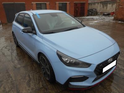 Лобовое стекло HYUNDAI i30 N хэтчбэк (2017 г.в. г.в.) общий вид 