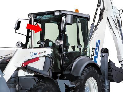лобовое стекло ТВЭКС TLB 825 на технике лобовое стекло ТВЭКС TLB 825 на технике