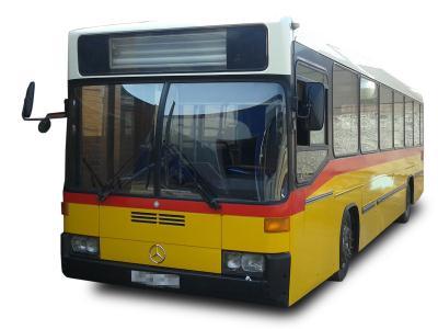 лобовое стекло, половина NEOPLAN 4021 на технике 