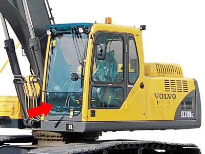 лобовое стекло нижнее VOLVO EC135B, EC140B, EC160B, EC180B экскаватор на технике 